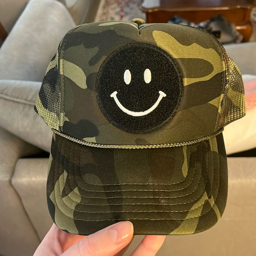 Never worn LocalBeach camo trucker hat!